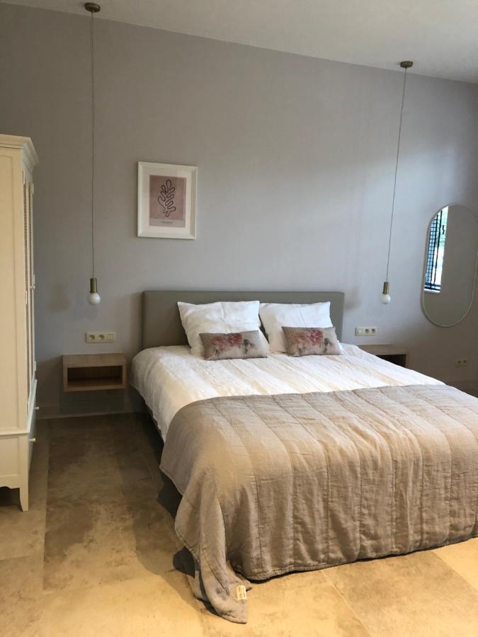 Cire Bed And Breakfast Meerhout Экстерьер фото